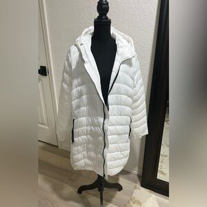 Gap white Puffer Jacket sz XXL